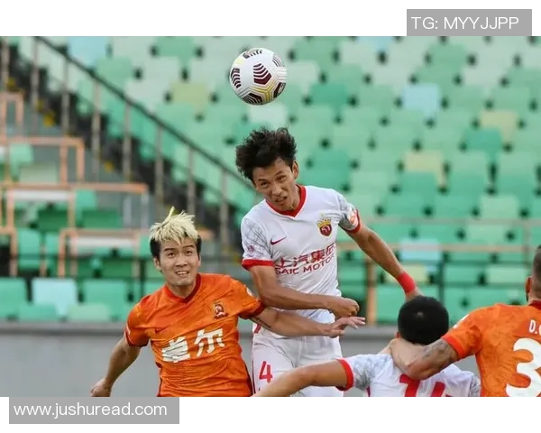 上海足球队总决赛精彩表现分析团队协作的重要性与未来展望