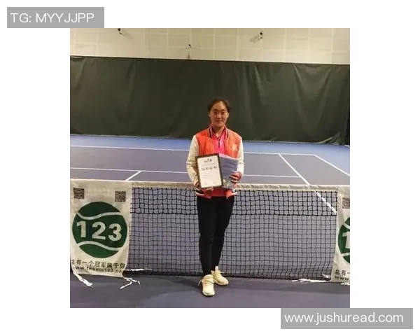 北京网球队防反策略分析及其在比赛中的成效与不足之处探讨 北京网球队防反策略分析及其在比赛中的成效与不足之处探讨