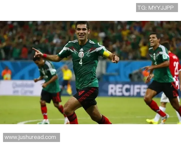 墨西哥足球传奇人物回顾：最老足球明星的辉煌岁月与不朽传奇